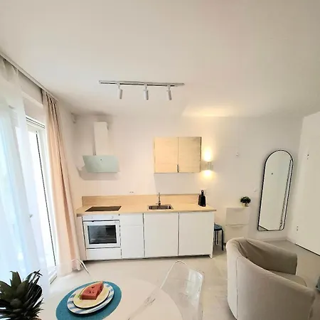Vruljica Star - Near Old Town Quiet Area Private Parking Appartement